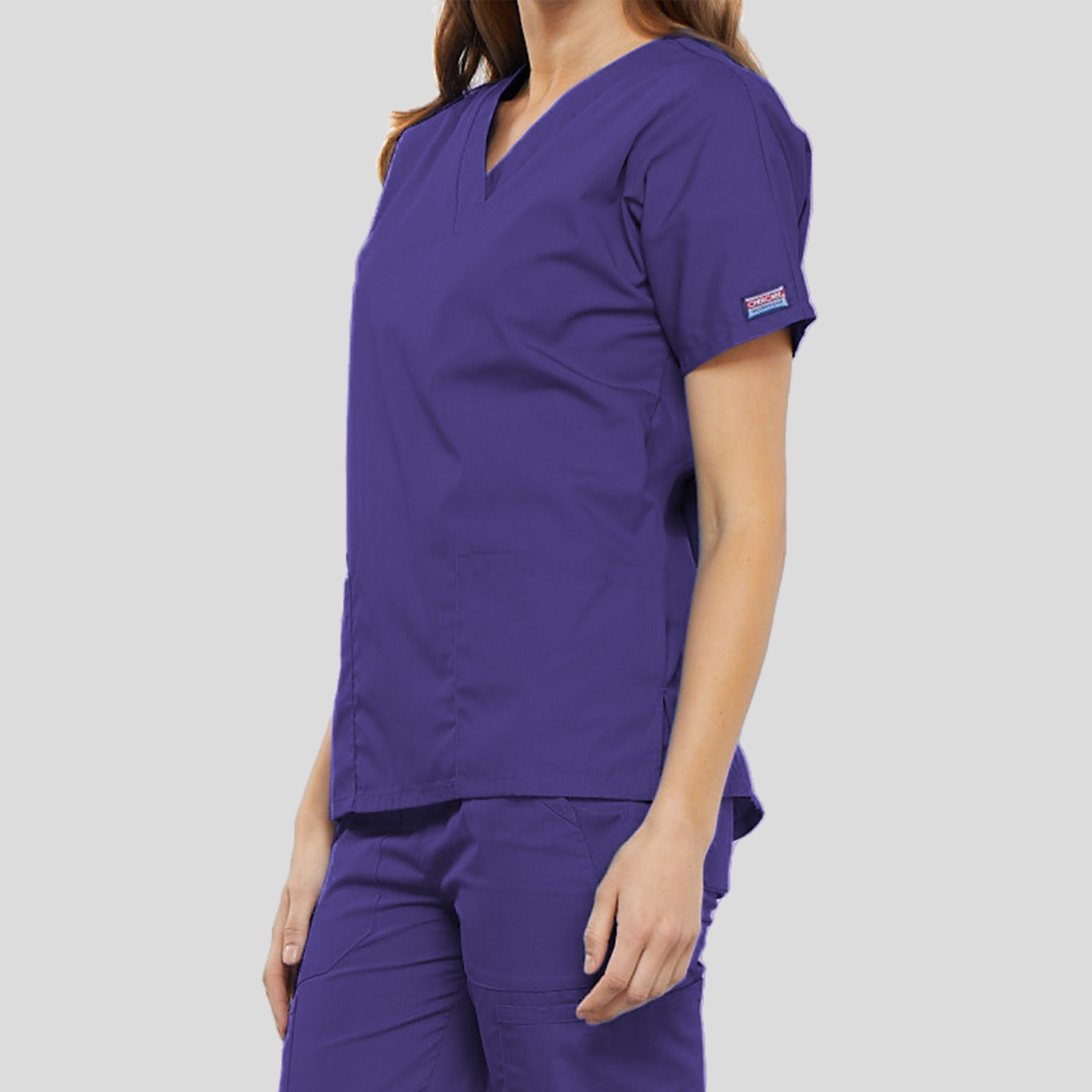 Women's V-Neck 2 Pocket | Grape