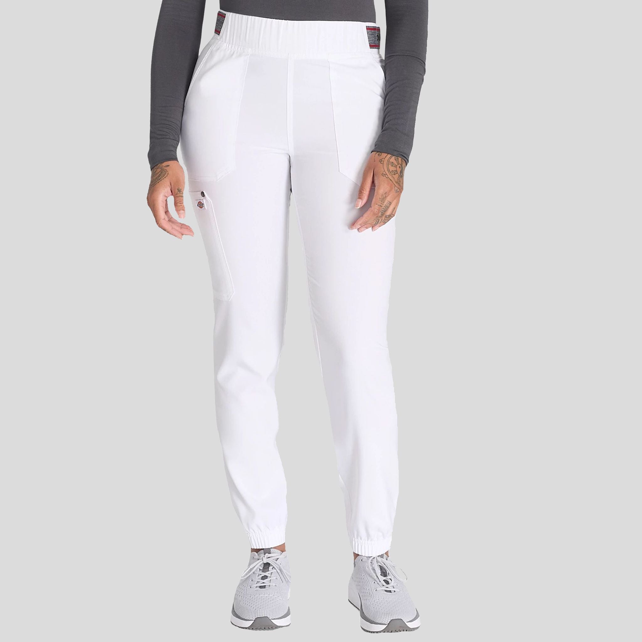 Women's Mid Rise Jogger Scrub Pant | White