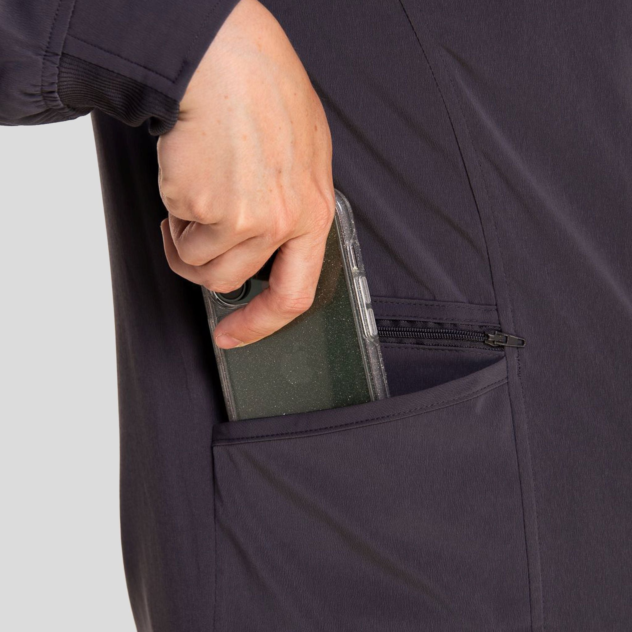 IRG_Elevate_181502_pewter_detail