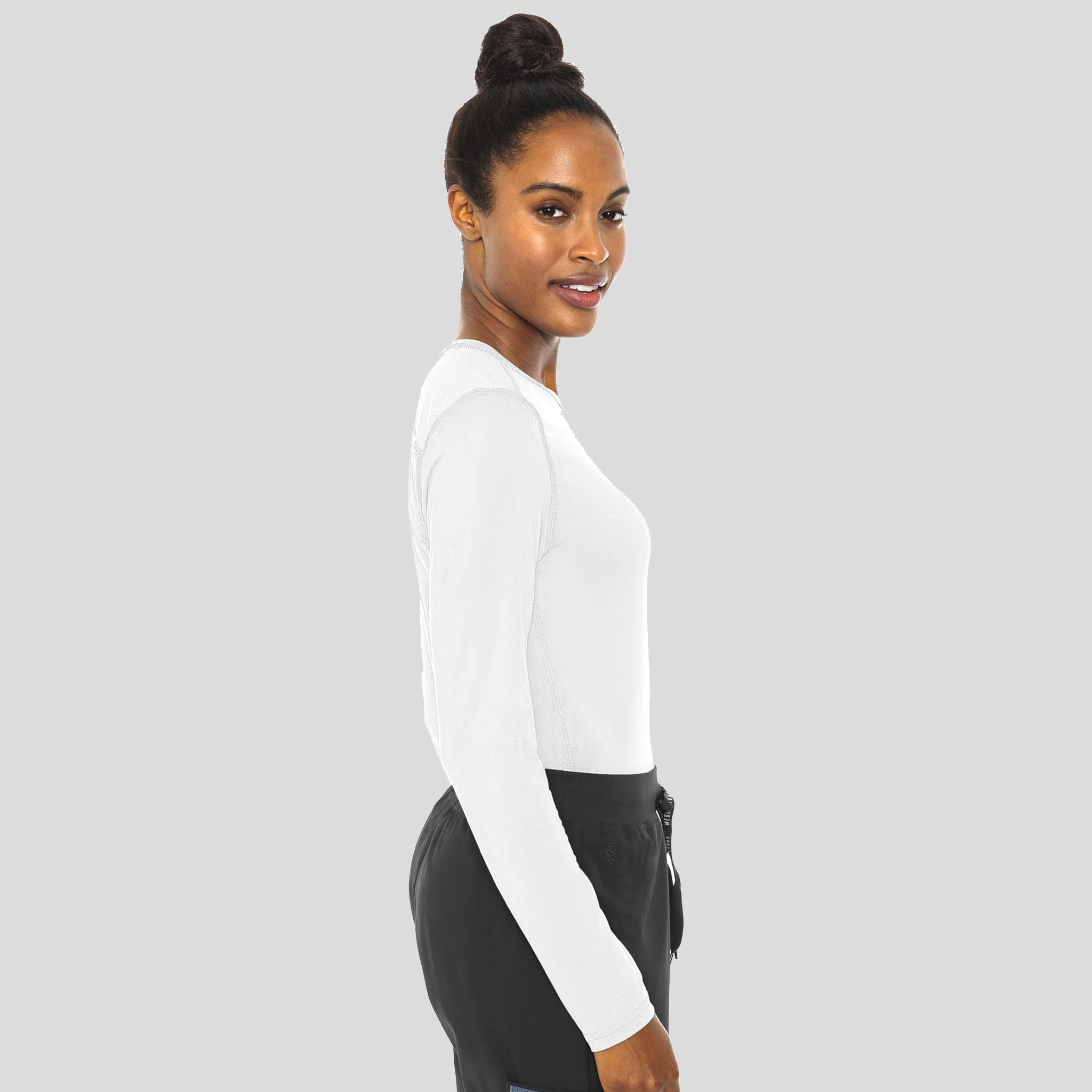 MedCouture_Layer_8499_white_right