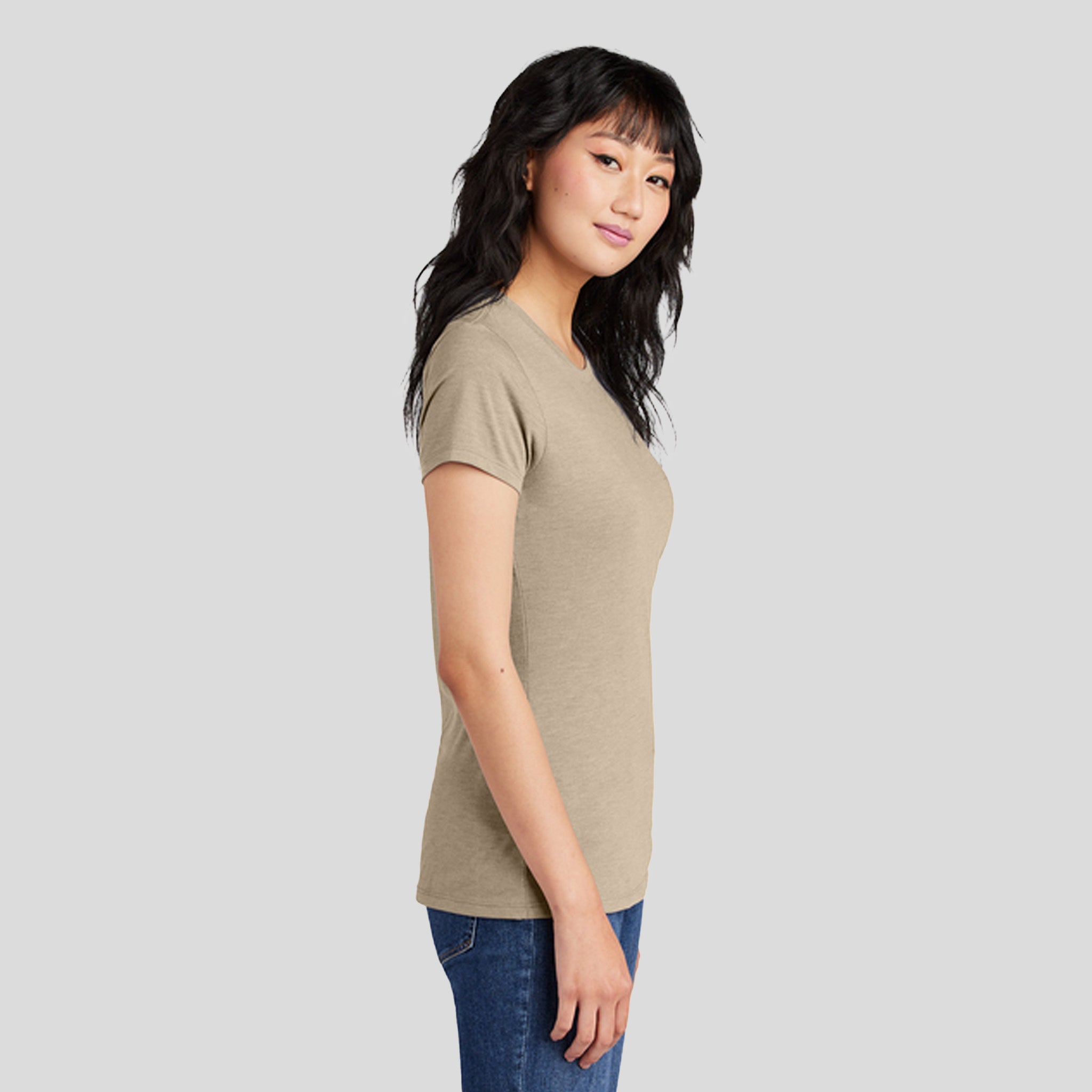 Womenโs Perfect Triยฎ Tee | Desert Tan Heather