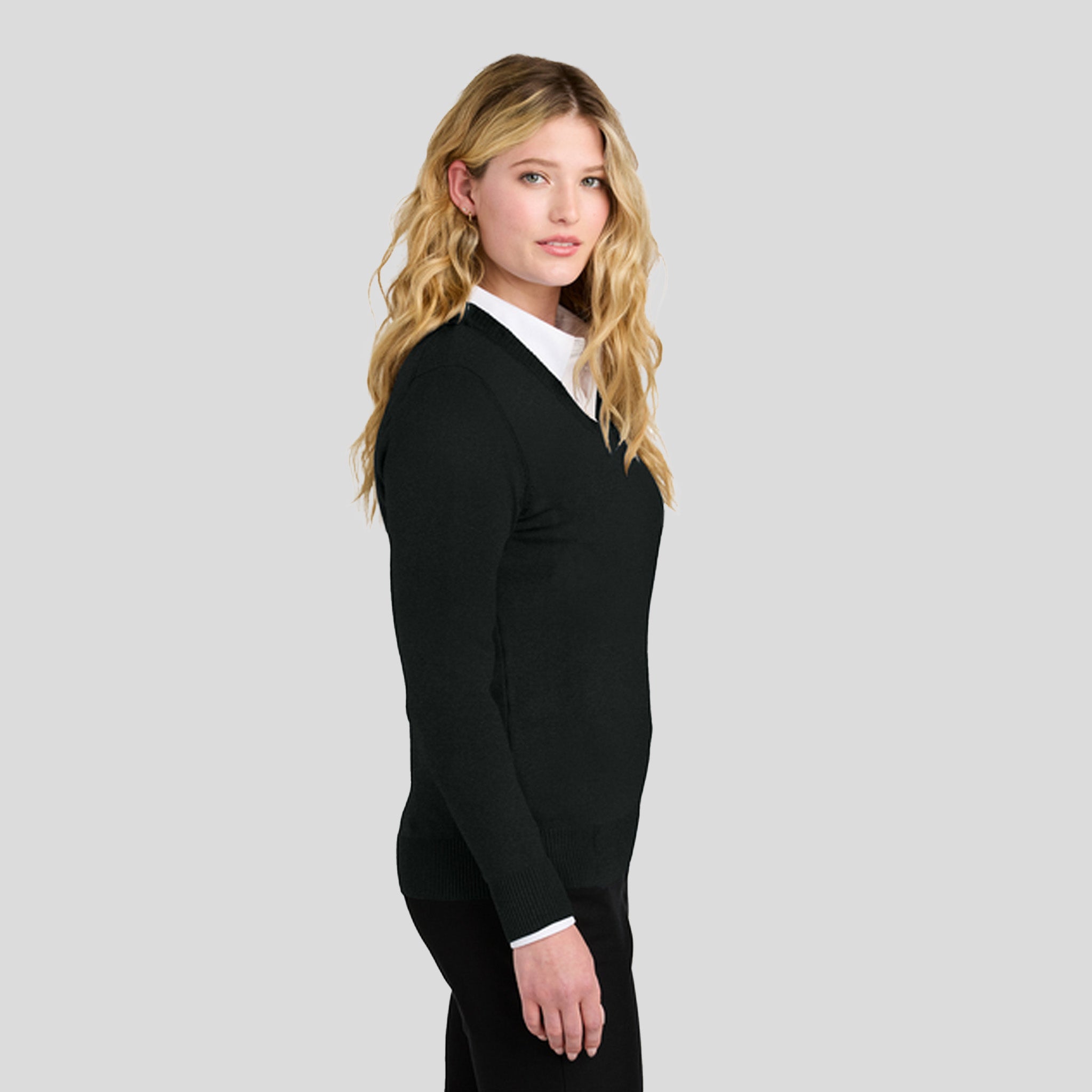 Women’s Easy Care V-Neck Sweater | Deep Black